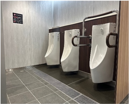 三宮駅西トイレ改修工事