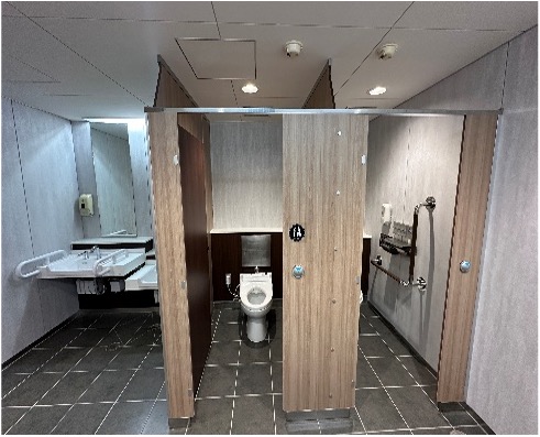 三宮駅西トイレ改修工事