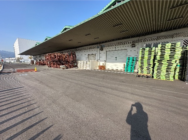 六甲アイランド４号上屋シャッター改修工事