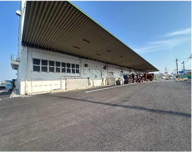 六甲アイランド４号上屋シャッター改修工事